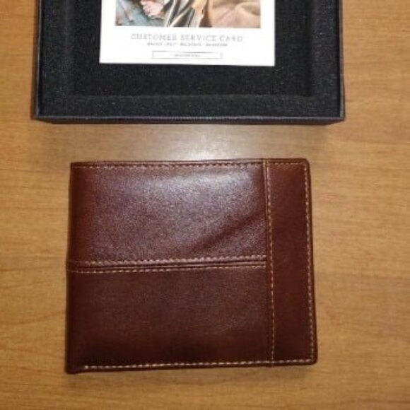 Mens Wallet RFID Genuine Leather Bifold Wallets, ID Window 16 Card Holders - Picture 1 of 5